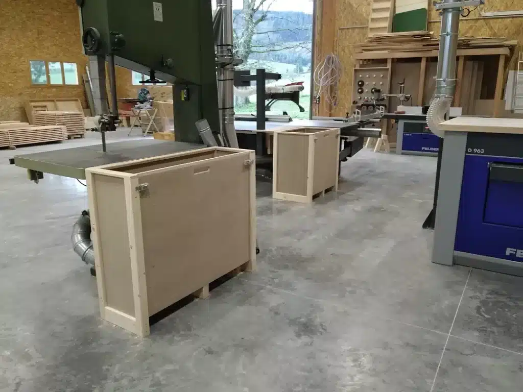mfr des 4 vallees atelier charpente caisses en bois et machi